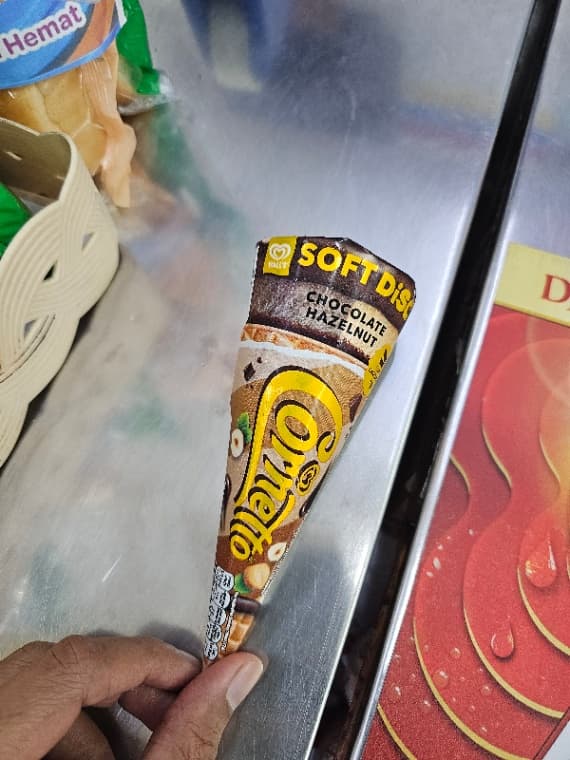 Wall's Cornetto Chocolate Hazelnut