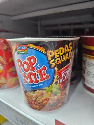 Indomie Pop Mie Pedas Squad Mi Goreng Rasa Ayam Gledak
